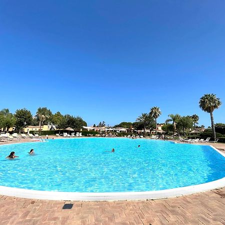 Amarestyle Igv Club Santagiusta Hotel Costa Rei Eksteriør billede
