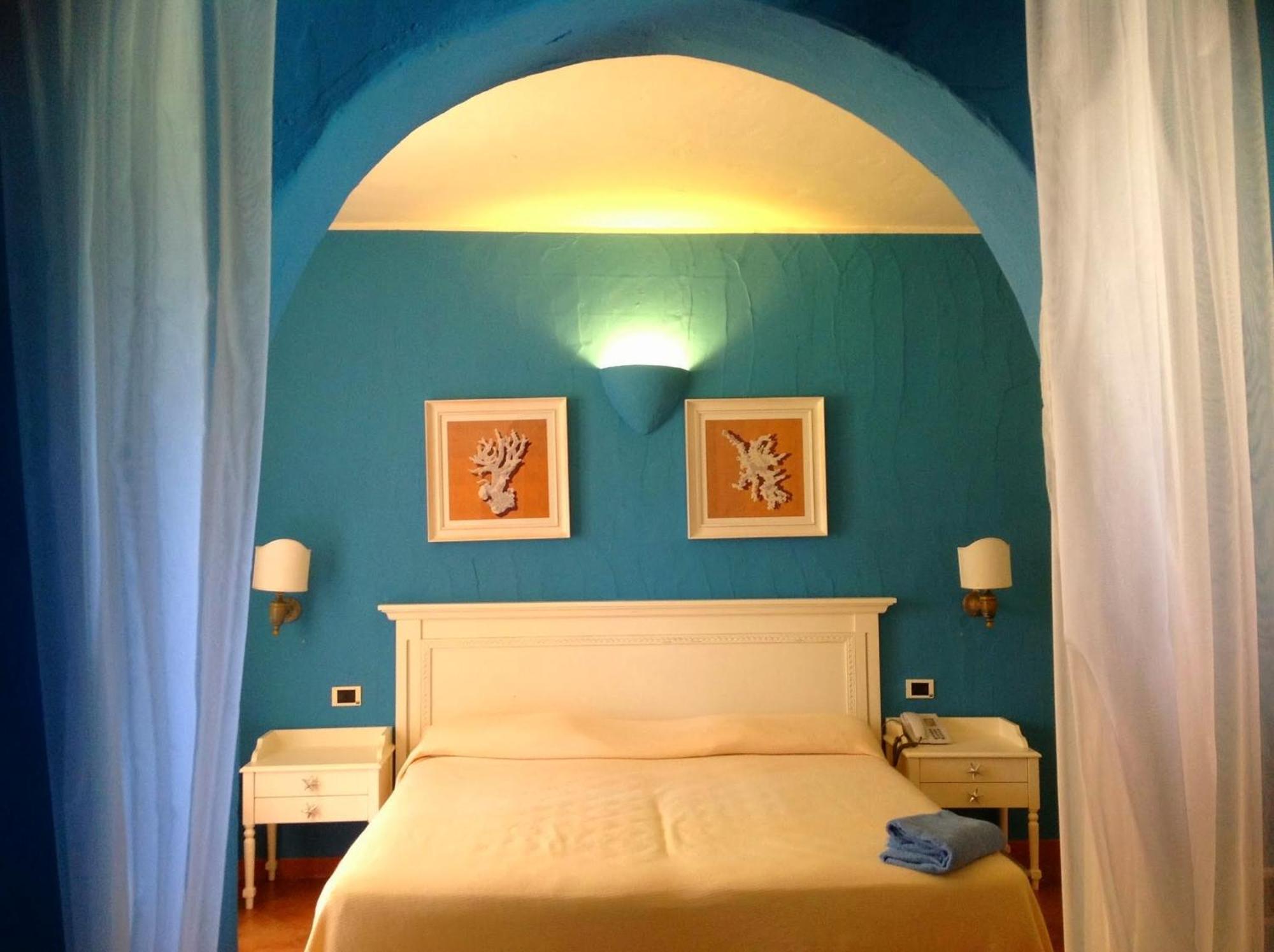 Amarestyle Igv Club Santagiusta Hotel Costa Rei Eksteriør billede