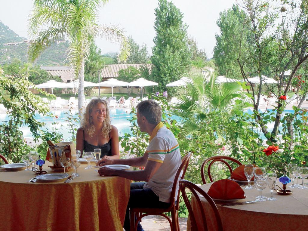 Amarestyle Igv Club Santagiusta Hotel Costa Rei Eksteriør billede
